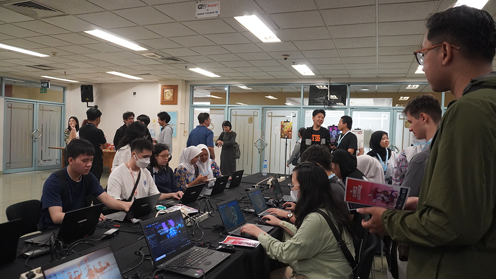 A photo of Indonesian attendees over at the Jakarta event.
