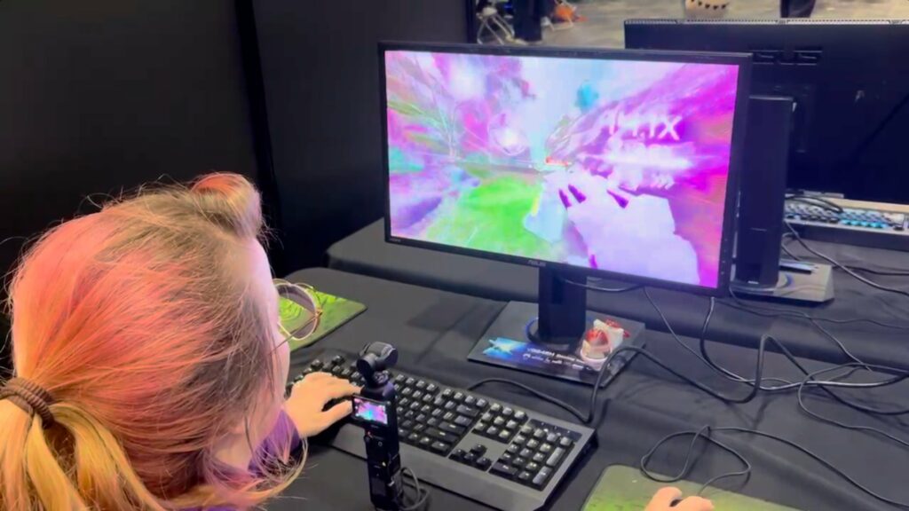 Photos of the setup over at To the Moon Expo